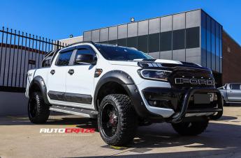 FORD RANGER AB811 SATIN BLACK GLOSS INSERTS
